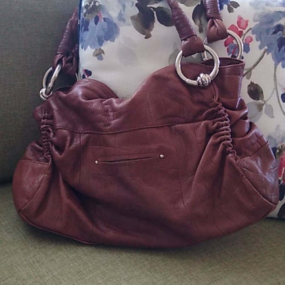 Handbag - Picture 2 of 4
